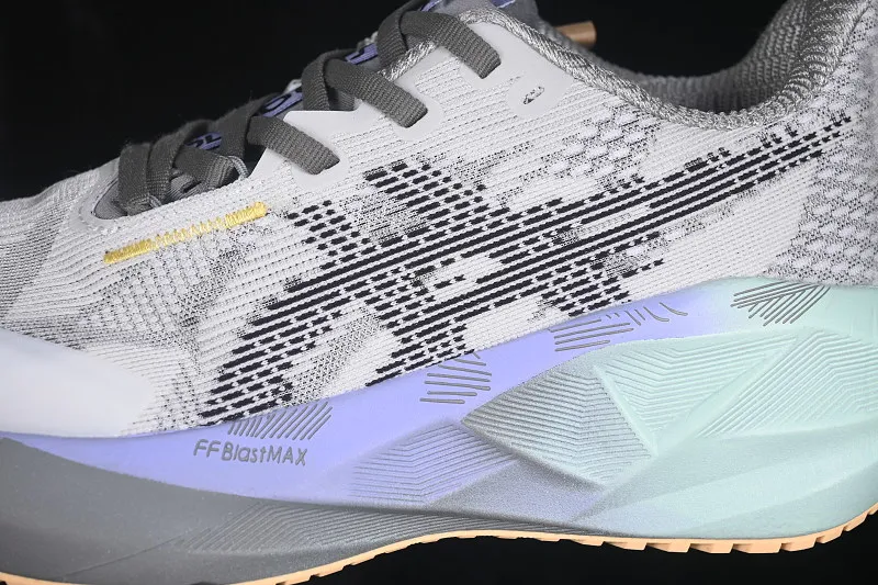 All categories Asics ASICS series Asics Novablast 5 1012B946-100